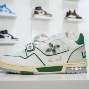 2021ss Spring Collection New Arrivals: LV Trainer with Latest Color Scheme – Velcro Fastening