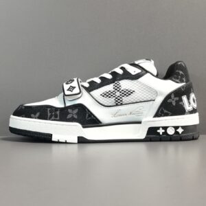 [Store Exclusive: LV Brand] Black and White Louis Vuitton Louis Vuitton Trainer Low-Top Elastic Lacing Fashion Sneakers