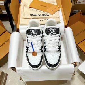 Lv Trainer Global Limited Edition – Bulingbuling. ✨ Exclusive high-quality collection of full-crystal casual sneakers!