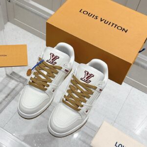 Top-tier reseller version, authentic original version. Lujia Trainer series, retro basketball sneaker/board shoes! Top-tier version: couple set. LV (Louis Vuitton) L Family Trainer Collection for Couples – Casual, Sporty, Skate Shoes