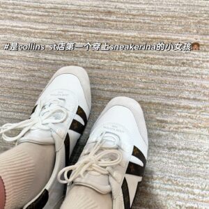 Feet-wearing effect #