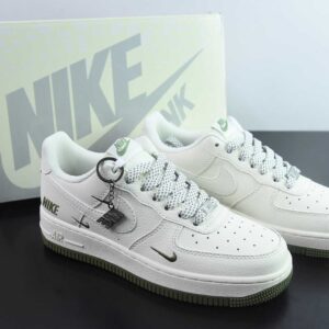 Nike Air Force 1'07 Low; Green Swoosh; Casual Sneakers