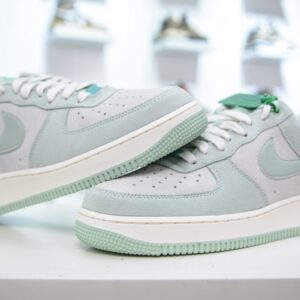 Nike Air Force 1 Low 07 Mint Green