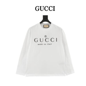 Gucci logo embossed long-sleeved T-shirt
