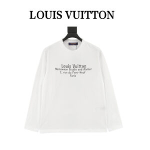 Louis Vuitton printed long-sleeved T-shirt runway style