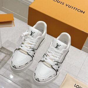 Top-tier reseller version, authentic original version. Lujia Trainer series, retro basketball sneaker/board shoes! Top-tier version: couple set. LV (Louis Vuitton) L Family Trainer Collection for Couples – Casual, Sporty, Skate Shoes